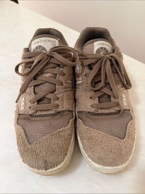 New Balance 550 Mushroom Size 9 Men 10.5 Women